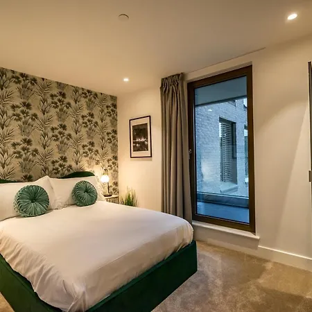 Tower View At Ryedale House Апартаменты